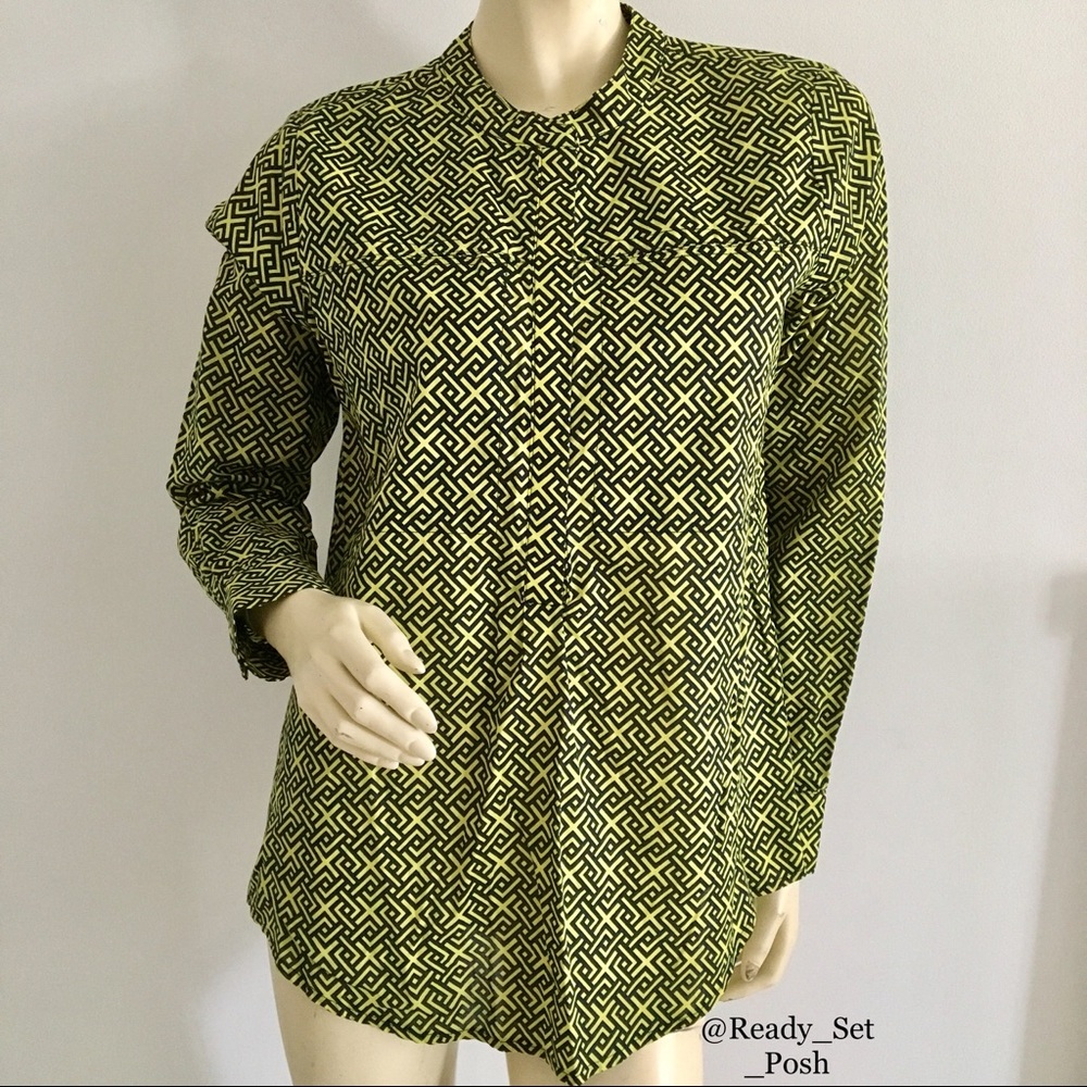C Wonder long sleeved tunic size Small